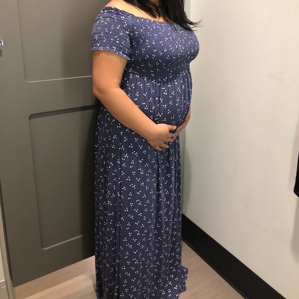 Maternity dress